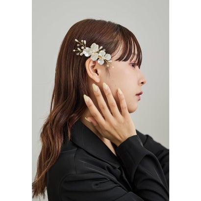 パールペタルヘアクリップ ヘアアクセサリー ゴールド シルバー 結婚式 二次会 成人式 同窓会 お呼ばれ オケージョン ウェディング 浴衣 着物 髪飾り （ゴールド）｜詳細画像