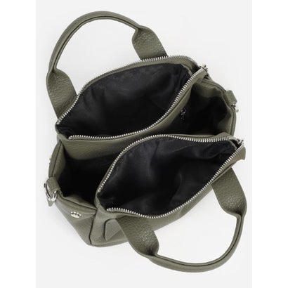 ヌエール nouer チャーム付きフェイクレザー2wayバッグ（silver,light gray,dark brown,khaki) （シルバー）｜詳細画像