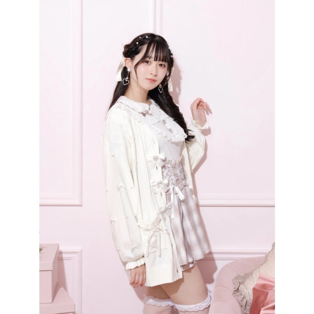 ノエミー　NOEMIE キラキラリボンケーブルカーディガン　ホワイト　美品 ノエミー NOEMIE キラキラリボンケーブルカーディガン （オフホワイト