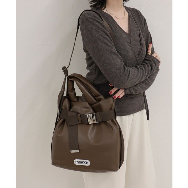 OUTDOOR PRODUCTS フェイクレザー2wayベルトトートS （ブラウン）