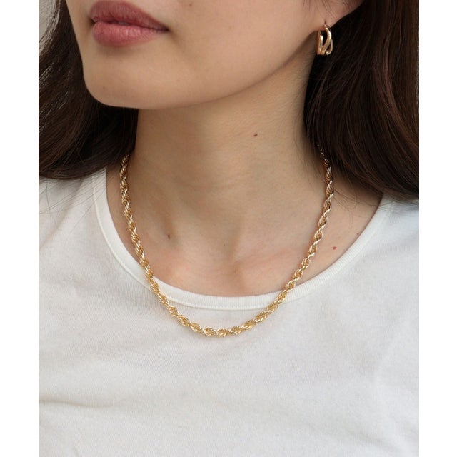 中太チェーンミドルネックレス （ゴールド）