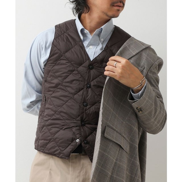 【TAION】SINGLE SNAP BUTTON DOWN GILET （ダークブラウン）