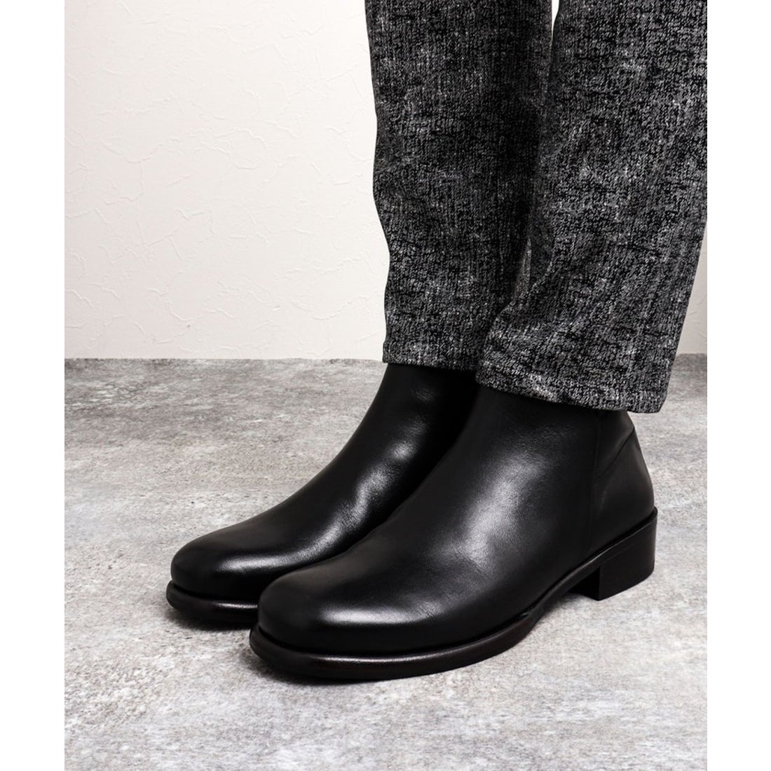 EARLE Right ジップブーツ ブラック（EARLE / Back Zip Sneaker Boots 