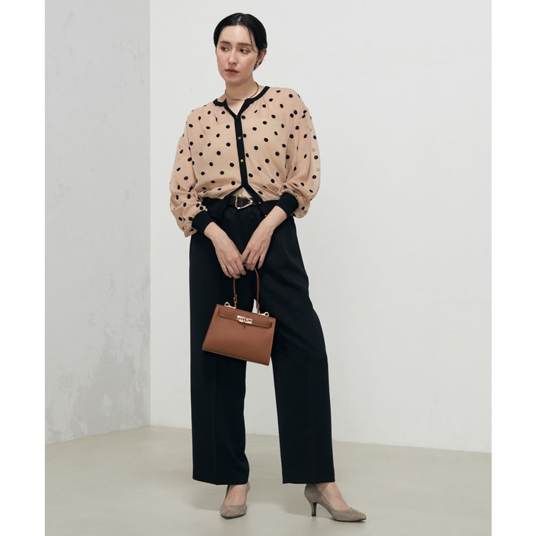 ノーリーズ NOLLEY'S 《手洗い可能》シアーフロッキードット柄クルー