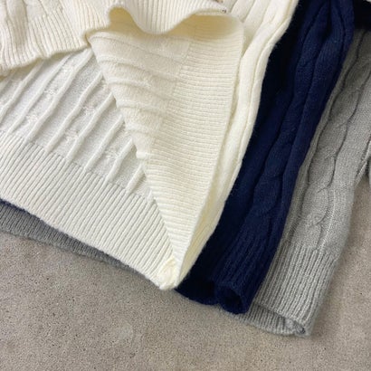 ノンヘッジ non-hedge シャツアンサンブル風ケーブルニットプルオーバー （グレー）｜詳細画像