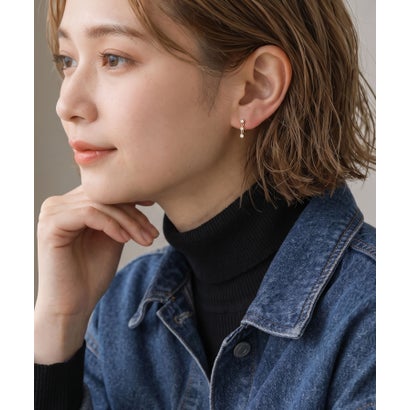 コレカラ colleca la ノンホール・3連ストーンイヤリング （ゴールド）｜詳細画像