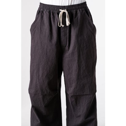 EASY WIDE TROUSERS （OFF BLACK）｜詳細画像