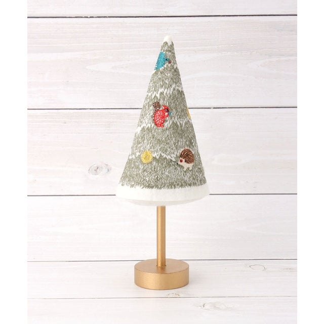 ◆【クリスマス】松尾ミユキ 刺繍ツリー （アイボリー(904)）