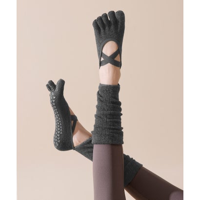 オシャレボ OSYAREVO 【ネット限定】ヨガ ピラティス ソックス 靴下 5本指 レッグウォーマー付き yoga （チャコールグレー）｜詳細画像