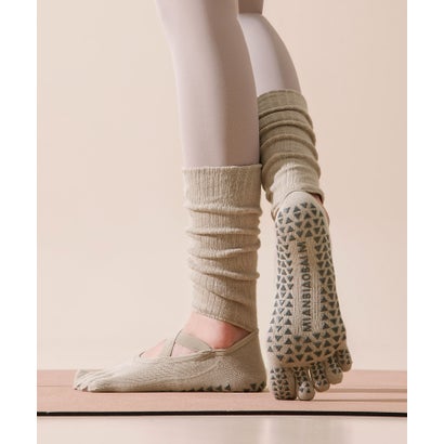 オシャレボ OSYAREVO 【ネット限定】ヨガ ピラティス ソックス 靴下 5本指 レッグウォーマー付き yoga （グレイッシュベージュ）｜詳細画像