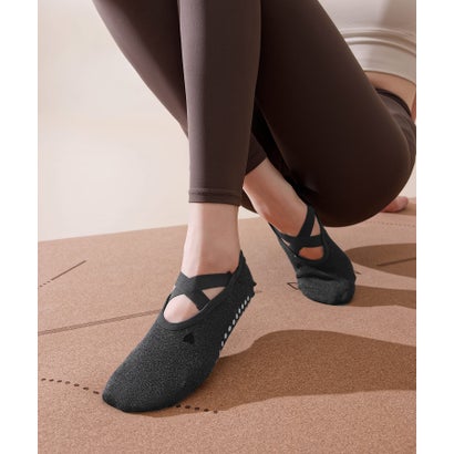 オシャレボ OSYAREVO 【ネット限定】ヨガ ピラティス ソックス 靴下 5本指 リブ スリークォーター yoga （チャコールグレー）｜詳細画像