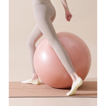 オシャレボ OSYAREVO 【ネット限定】ヨガ ピラティス ソックス 靴下 くるぶし クロスバンド yoga （オフホワイト）｜詳細画像