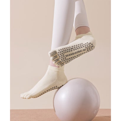 オシャレボ OSYAREVO 【ネット限定】ヨガ ピラティス ソックス 靴下 くるぶし クロスバンド yoga （オフホワイト）｜詳細画像