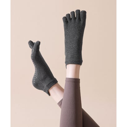 オシャレボ OSYAREVO 【ネット限定】ヨガ ピラティス ソックス 靴下 くるぶし クロスバンド yoga （チャコールグレー）｜詳細画像