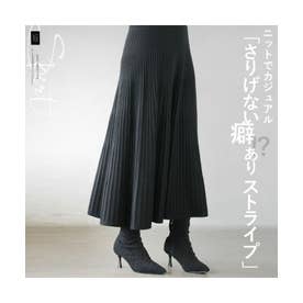 ニットでカジュアル さりげない癖ありストライプスカート （ブラック）