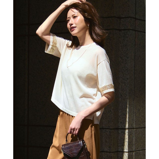 【洗える】スパンコールシアー ニットT （アイボリー系）