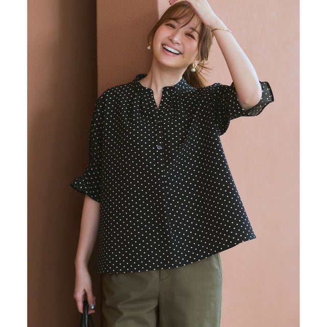 【WEB&一部店舗限定】ドットプリント サッカー ブラウス （ブラック×ベージュ系）