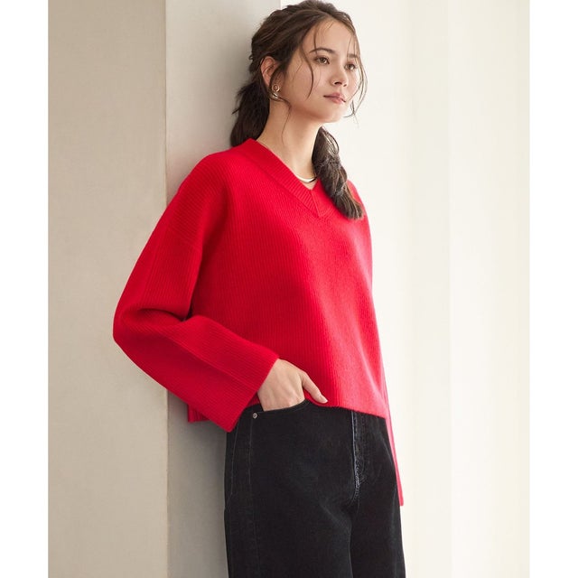 【SLOW/一部店舗限定】ソフトウール Vネック ニット （レッド系）