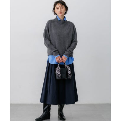 【一部予約/WEB&一部店舗限定カラーあり】カシミヤブレンド ロールネック ニット （ダルブルー系）｜詳細画像