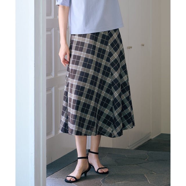 【WEB限定カラーあり・洗える】SOFT SHEER チェック フレア スカート （ブラウンチェック系）