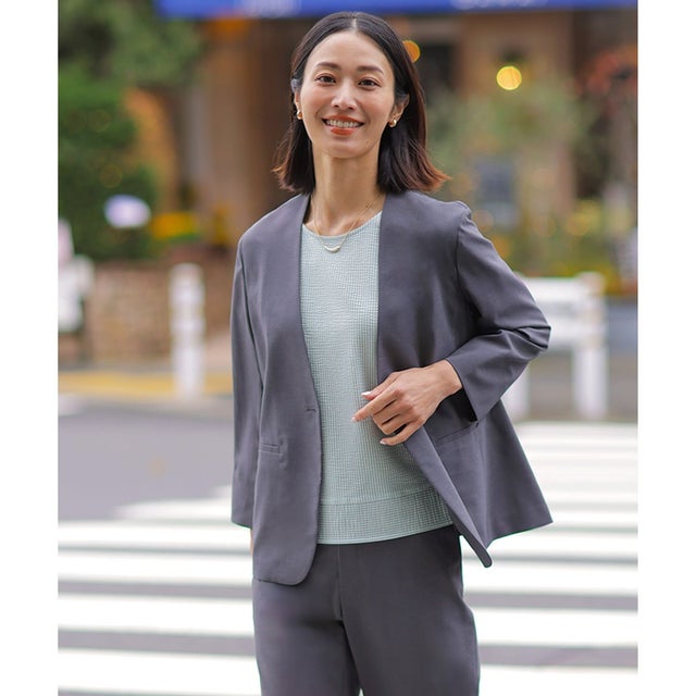 【セットアップ対応】ファンマートロストレッチ ノーカラー ジャケット （チャコール系）