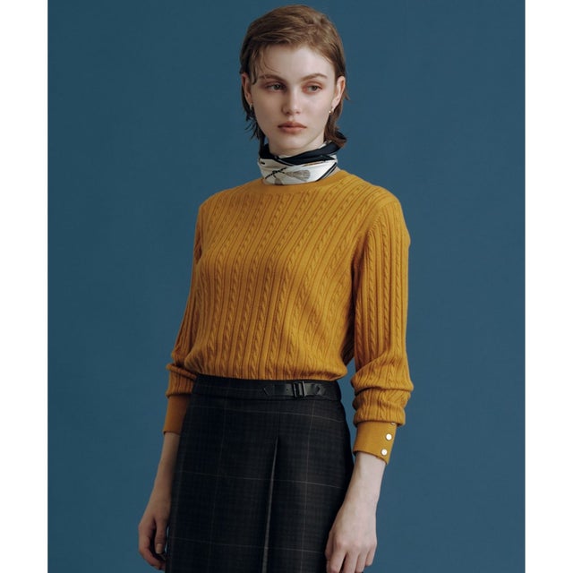【人気定番アイテム】KNIT BASIC クルーネック ニット （マリーゴールド系）