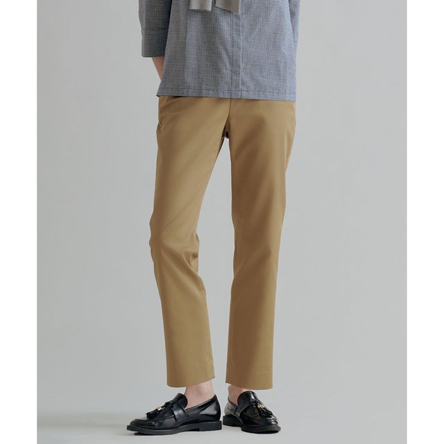 【WEB限定カラーあり】TCシャンブレーサテンST テーパード パンツ （キャメル系）
