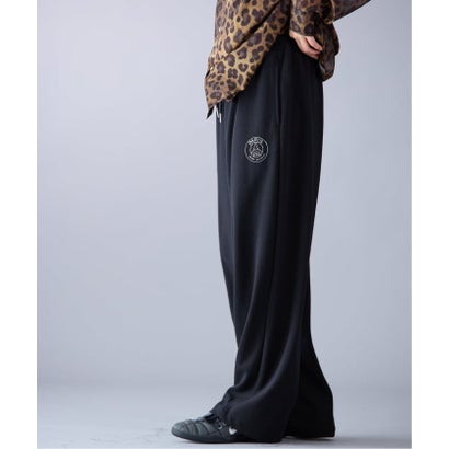 【Paris Saint-Germain / パリ・サン＝ジェルマン】 JP METALLIC LOGO PANTS（グレー）｜詳細画像