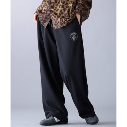 【Paris Saint-Germain / パリ・サン＝ジェルマン】 JP METALLIC LOGO PANTS（グレー）｜詳細画像
