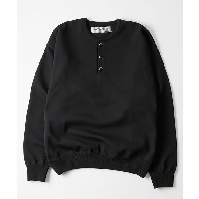 【WHO'S WHO gallery】ウエスタンボタンヘンリーネックニット （black）