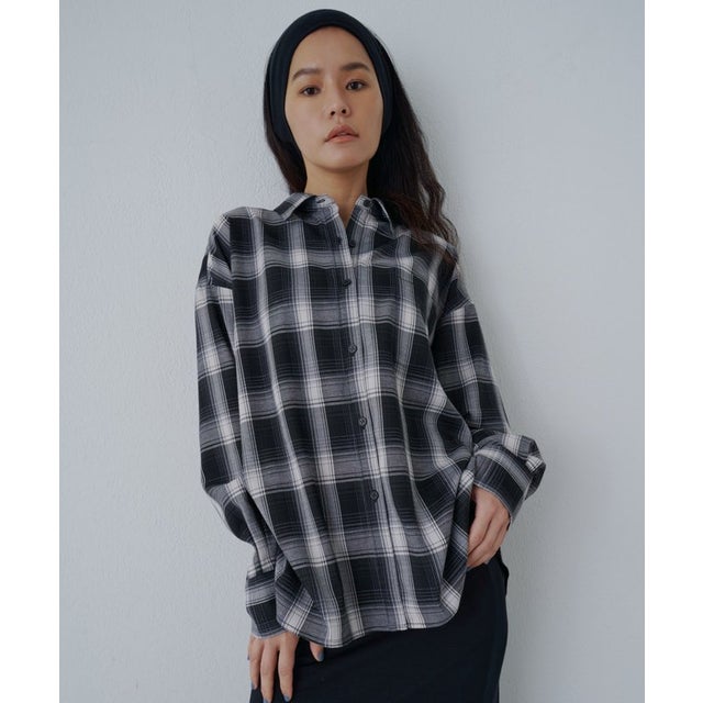 【SHENERY】バックボタンチェックシャツ （black）