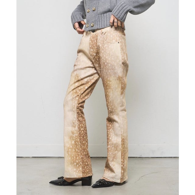【WHO'S WHO gallery】アニマル転写フレアパンツ （beige）