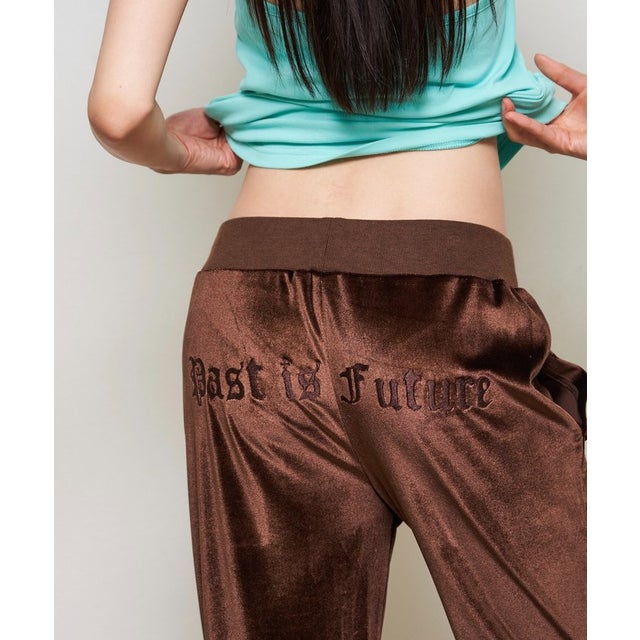 【WHO'S WHO gallery】ベロアインクドパンツ （brown）