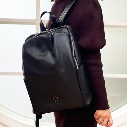 ペレボルサ PELLE BORSA リュック （ブラック）｜詳細画像