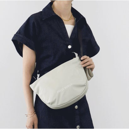ペレボルサ PELLE BORSA 「チアーズ」ショルダーバッグ （アイボリー）日本製｜詳細画像