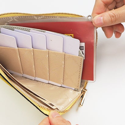 ペレボルサ PELLE BORSA マルチケース （キャメル）｜詳細画像