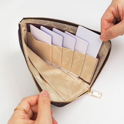 ペレボルサ PELLE BORSA マルチケース （キャメル）｜詳細画像