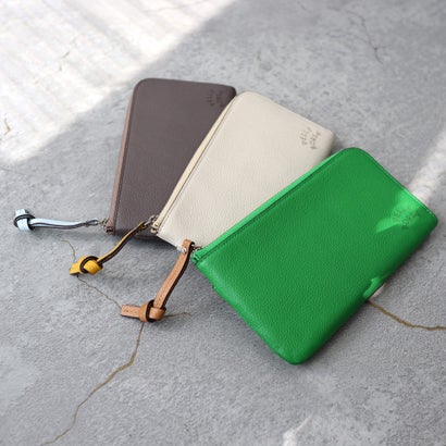 ペレボルサ PELLE BORSA L字ファスナーコンパクト長財布 （アイボリー）｜詳細画像