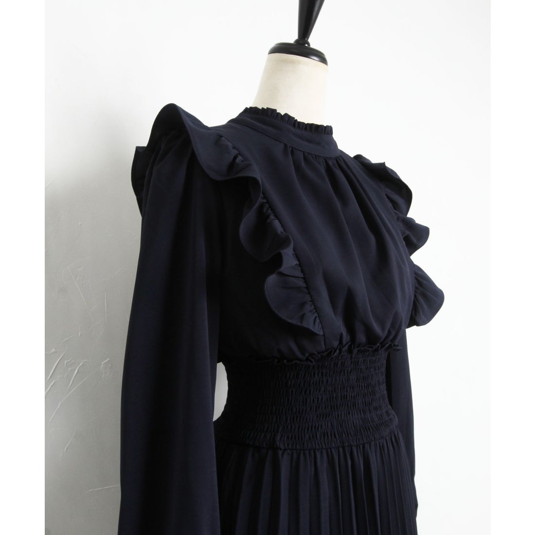 トッコクローゼット tocco closet 後ろリボン付きフリル装飾ウエスト 