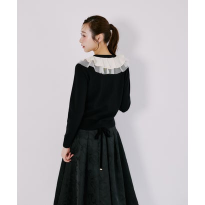 トッコクローゼット tocco closet パール釦ラッフルフリル配色ニットカーディガン｜詳細画像