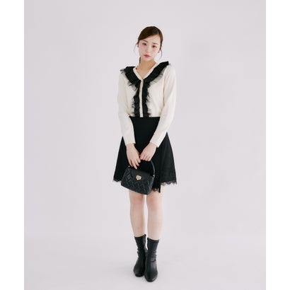 トッコクローゼット tocco closet パール釦ラッフルフリル配色ニットカーディガン｜詳細画像