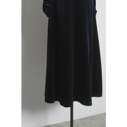 トッコクローゼット tocco closet リボン付きレースネックベロアワンピース｜詳細画像