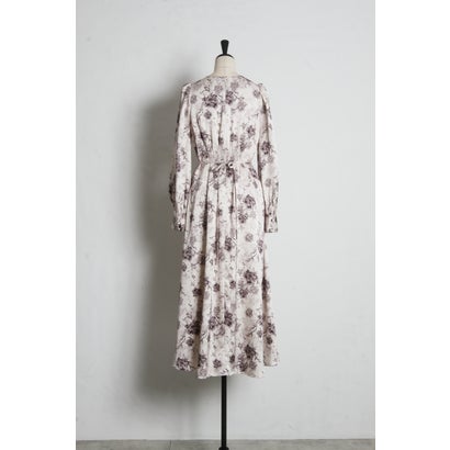 トッコクローゼット tocco closet アンティークフラワーマットサテンワンピース｜詳細画像