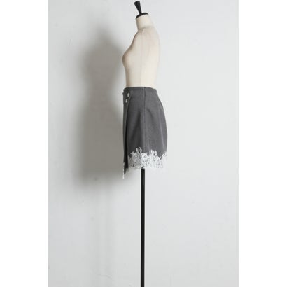 トッコクローゼット tocco closet ビジューボタン付きレーストリムラップミニスカート｜詳細画像