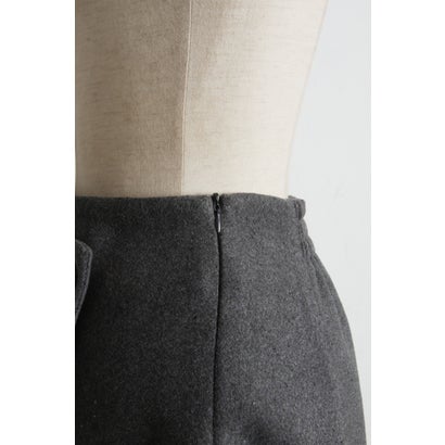 トッコクローゼット tocco closet ビジューボタン付きレーストリムラップミニスカート｜詳細画像