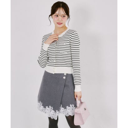 トッコクローゼット tocco closet ビジューボタン付きレーストリムラップミニスカート｜詳細画像