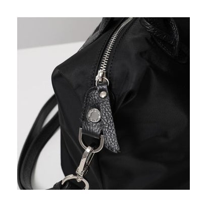 ペレッテリア ベネタ Pelletteria Veneta Pelletteria Veneta ショルダーバッグ Giudecca Y27727 （NERO/ブラック）｜詳細画像