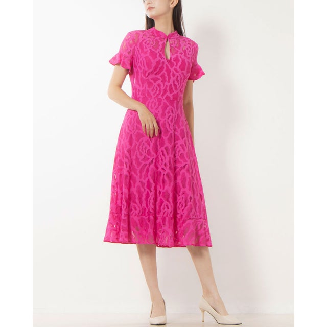 
                    Lulu Lace Dress （Magenta Pink）