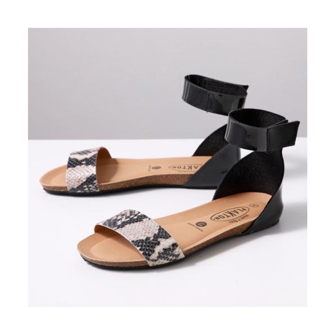 プラクトン PLAKTON PLAKTON フラットサンダル 575130 コンフォートサンダル （(3)PLATA-NEGRO ...