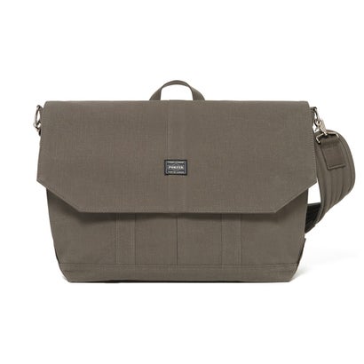 ポーター PORTER エア ダック メッセンジャーバッグ 506-19026 AIR DUCK MESSENGER BAG メンズ レディース ショルダーバッグ 大きめ A4 B4 PC 大人 ブランド 通勤 キャンバス （カーキ）｜詳細画像